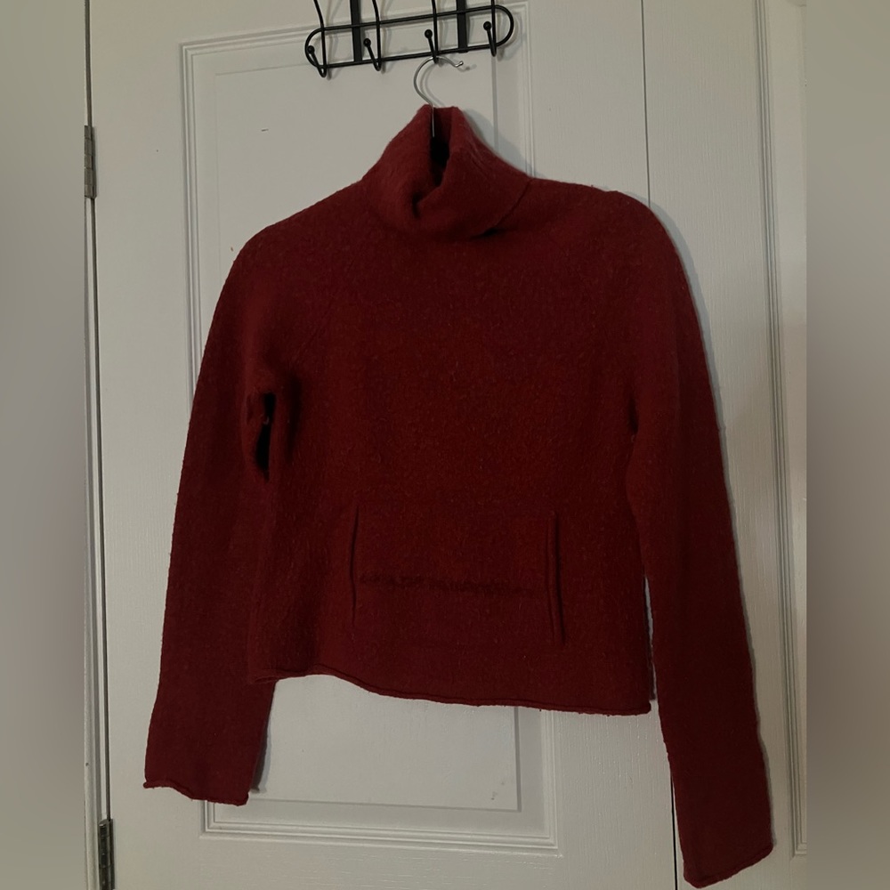 Maroon/ burgundy Dollhouse brand sweater with front pocket